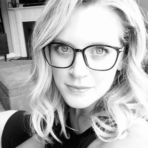 Meet your Posher, Julie